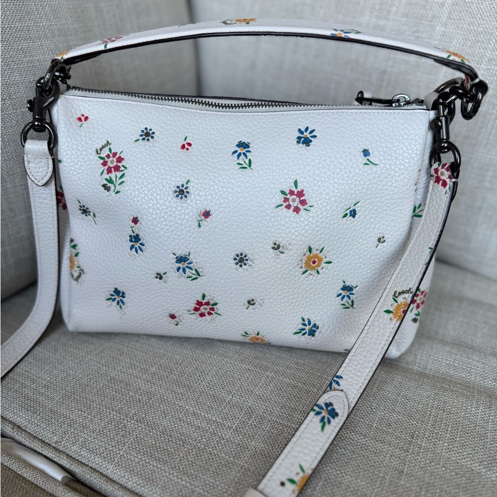 Coach Shay Crossbody Bag With Wildflower Print pebbled leather - Picture 5 of 17